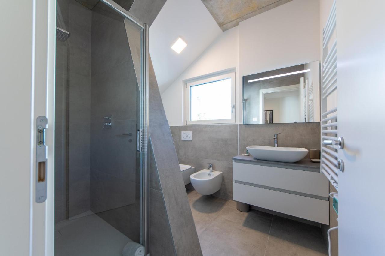 Housmart Toscana 53 White Bologna Exterior foto