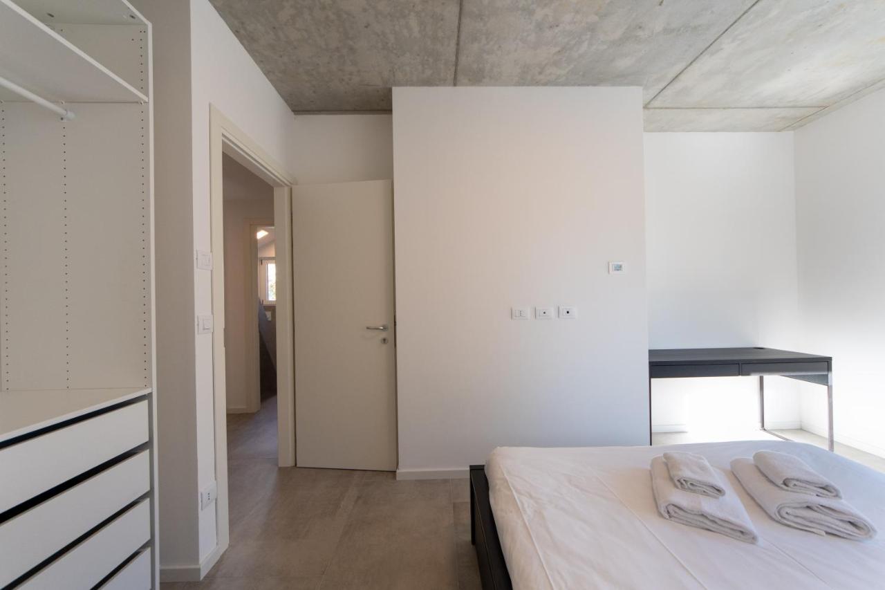 Housmart Toscana 53 White Bologna Exterior foto